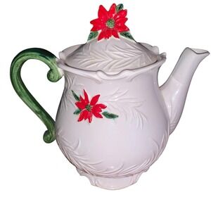 Napcoware Christmas Pointsettia Teapot X-8402. No Chips